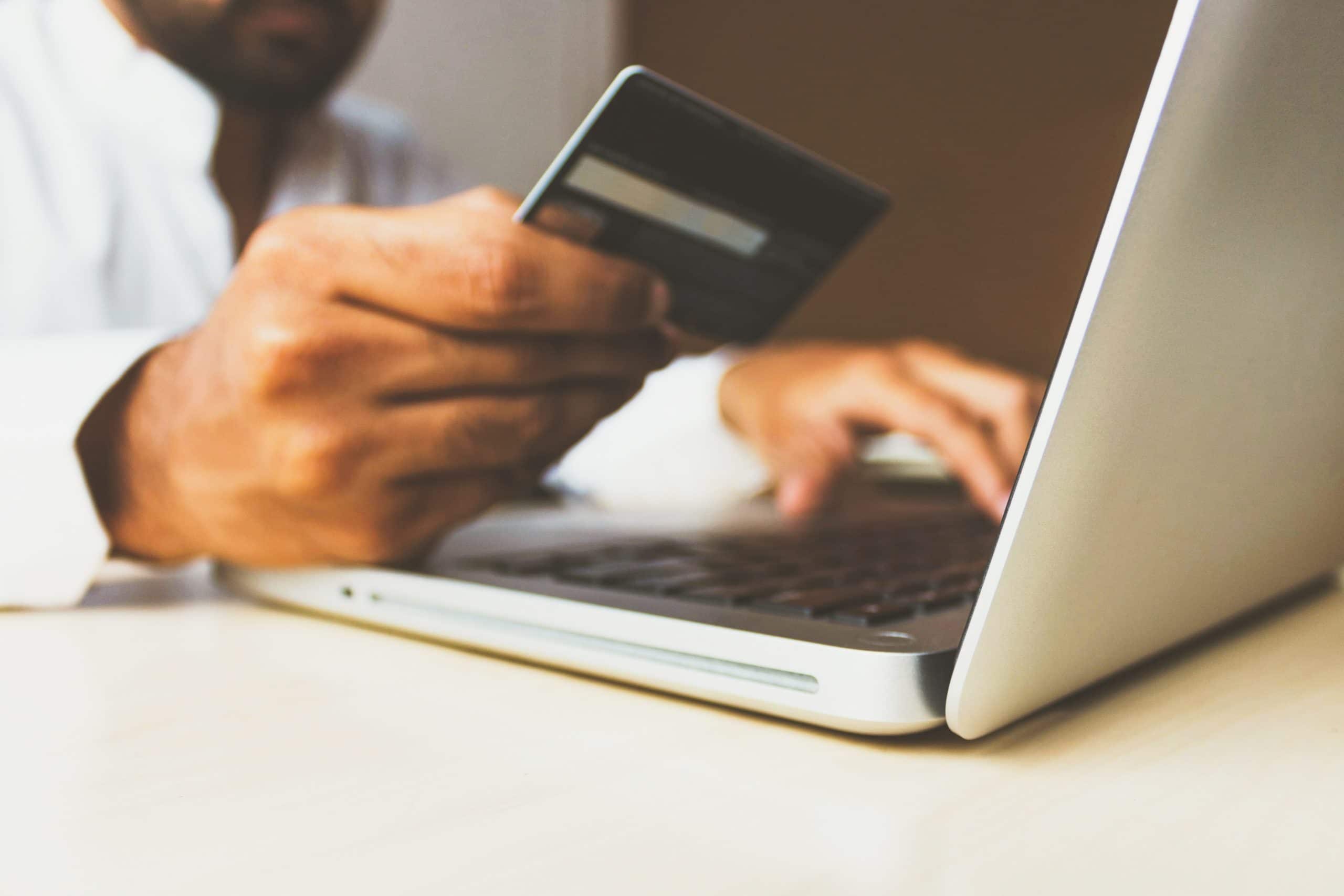 5 astuces pour éviter les paniers abandonnés sur  votre site e-commerce